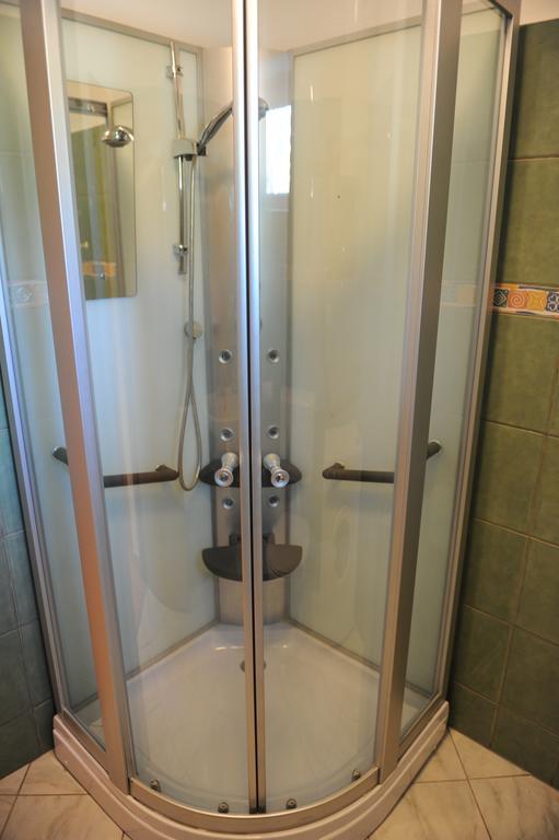 Apartment Matini Dvori Dubrava  エクステリア 写真