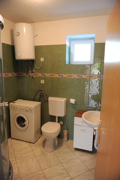 Apartment Matini Dvori Dubrava  エクステリア 写真