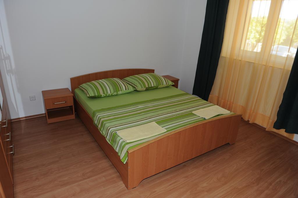 Apartment Matini Dvori Dubrava  エクステリア 写真