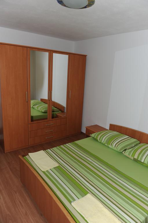 Apartment Matini Dvori Dubrava  エクステリア 写真